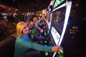 kiss slot